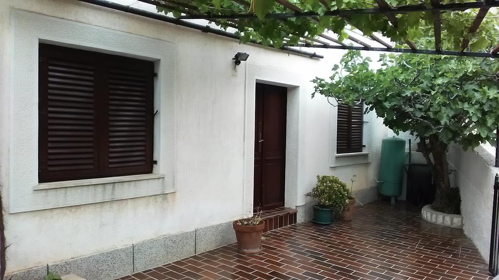 Apartman Legac Stari Grad Exterior foto